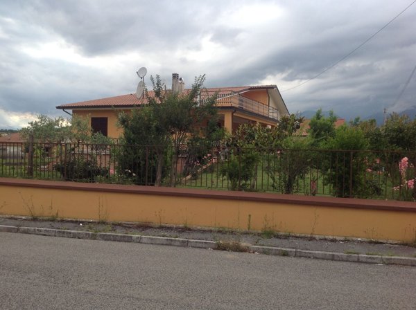 casa indipendente in vendita a Villa Latina