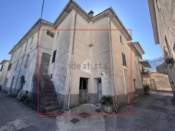 casa indipendente in vendita a Villa Latina