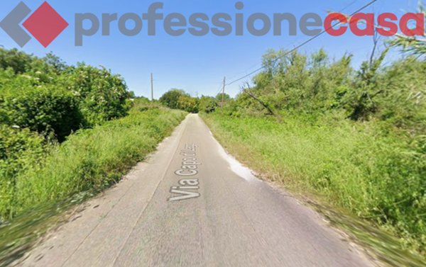 terreno edificabile in vendita a Villa Santa Lucia in zona Piumarola