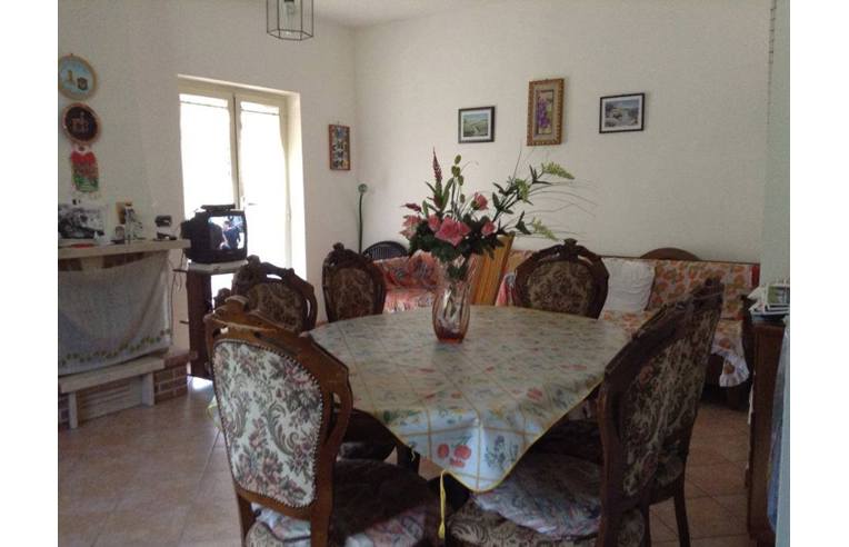 casa indipendente in vendita a Villa Santo Stefano