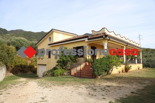 casa indipendente in vendita ad Alife