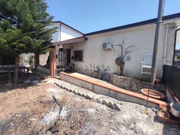 casa indipendente in vendita ad Alife in zona San Michele