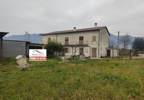 casa indipendente in vendita ad Alife