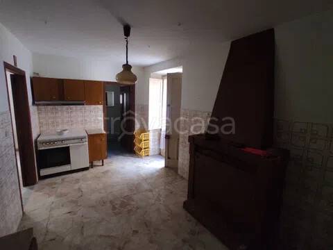 casa indipendente in vendita ad Alife in zona Marmaruolo