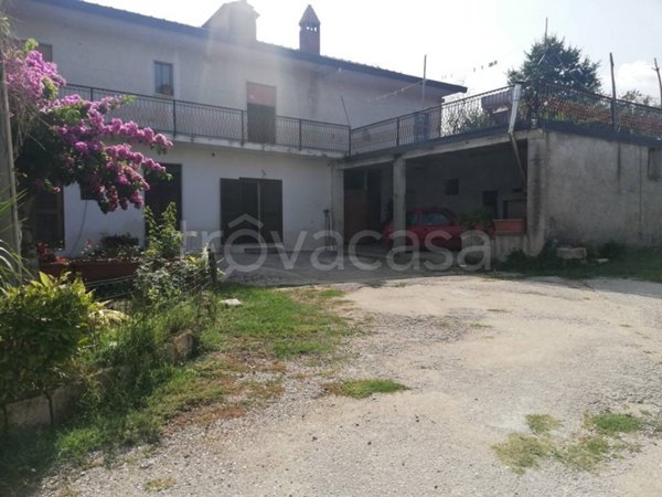 casa indipendente in vendita ad Alvignano