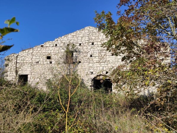 casa indipendente in vendita ad Alvignano