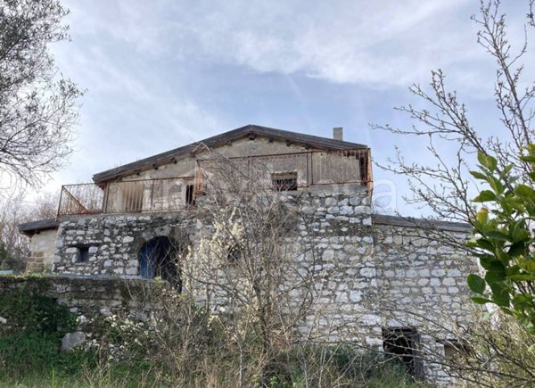 casa indipendente in vendita ad Alvignano