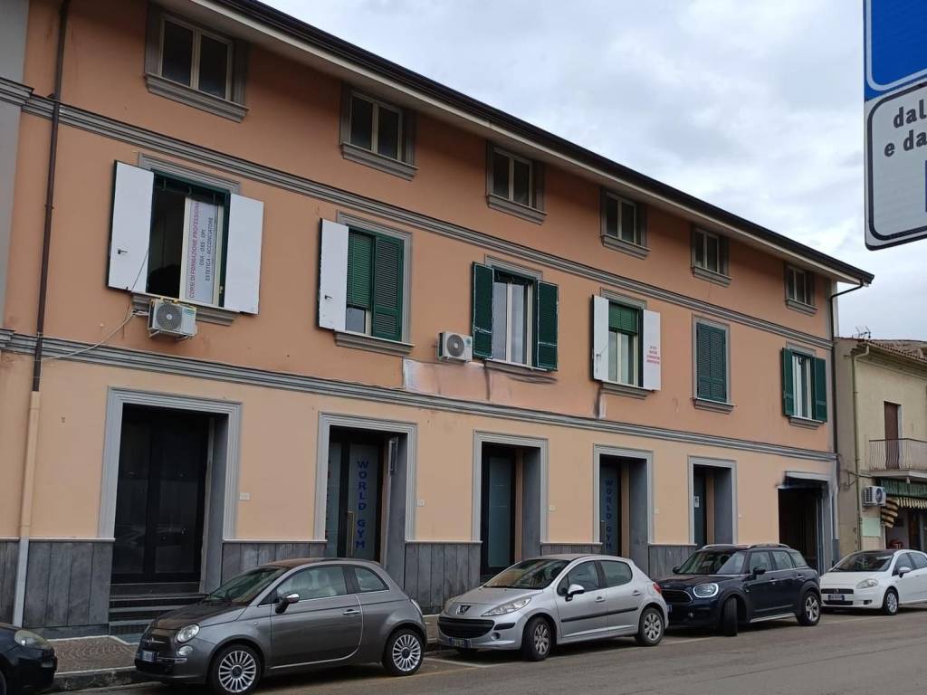 ufficio in vendita ad Alvignano