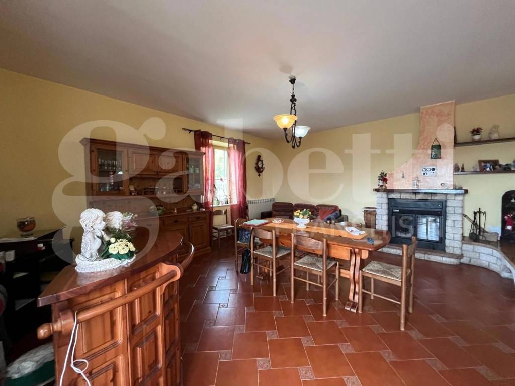 casa indipendente in vendita ad Alvignano