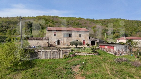 casa indipendente in vendita ad Alvignano