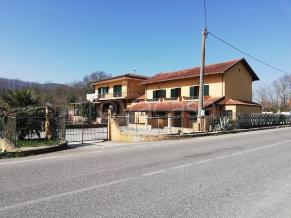 casa indipendente in vendita ad Alvignano