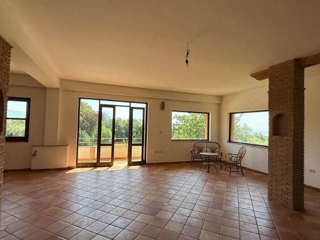 casa indipendente in vendita ad Alvignano