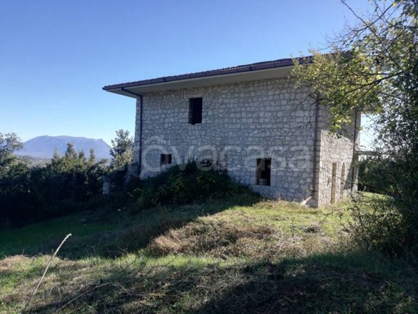 casa indipendente in vendita ad Alvignano