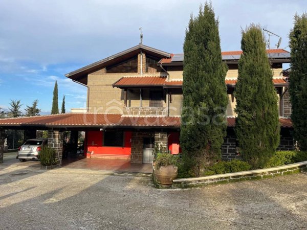 casa indipendente in vendita ad Alvignano