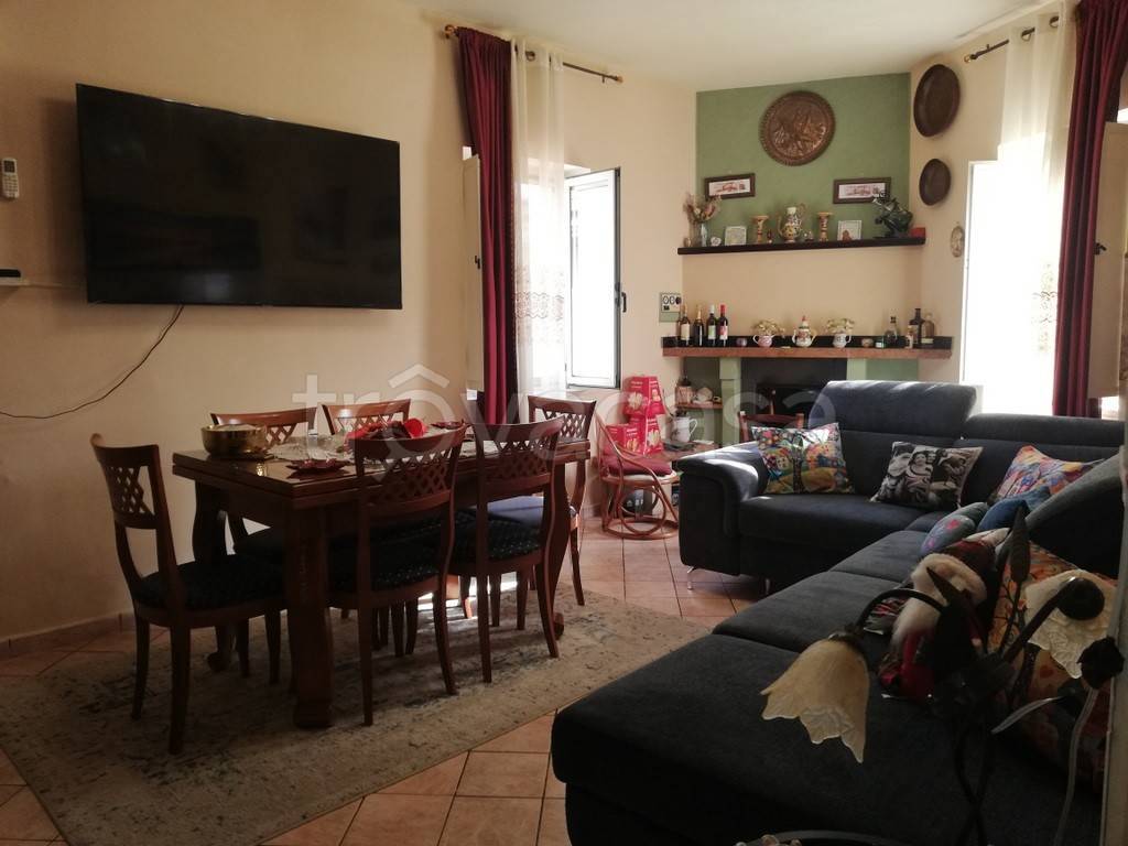 appartamento in vendita ad Alvignano in zona San Mauro