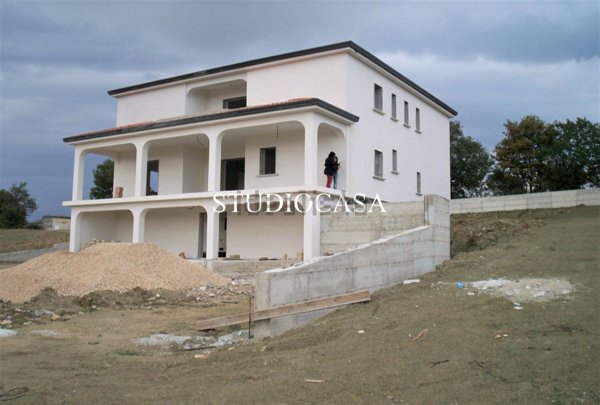 casa indipendente in vendita ad Alvignano