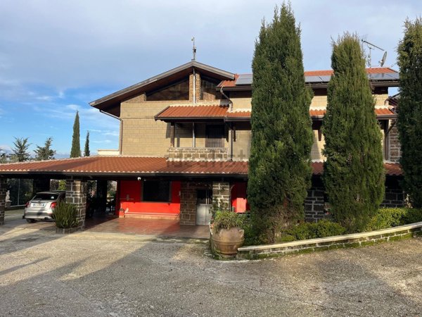casa indipendente in vendita ad Alvignano