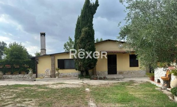 casa indipendente in vendita ad Alvignano