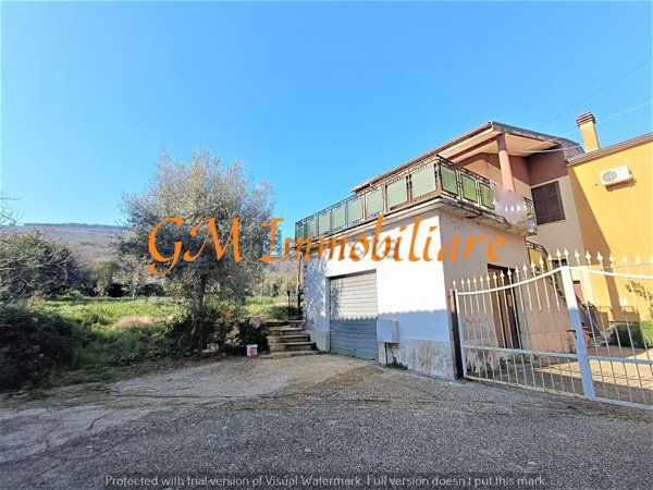 casa semindipendente in vendita ad Alvignano