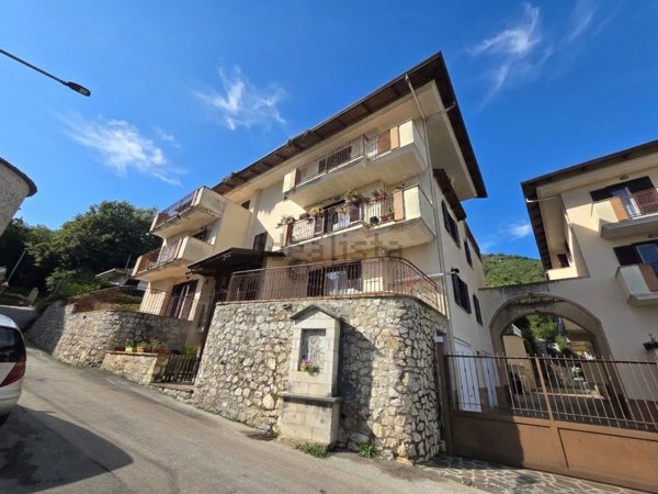 appartamento in vendita ad Alvignano in zona Annunziata