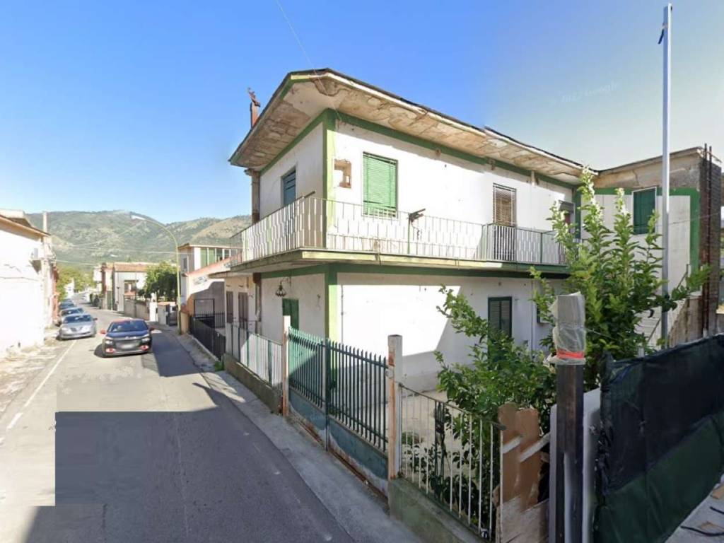 casa indipendente in vendita ad Arienzo