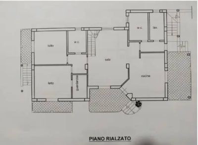 casa indipendente in vendita ad Arienzo