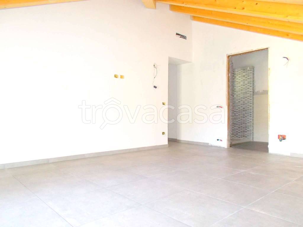 casa indipendente in vendita ad Arienzo