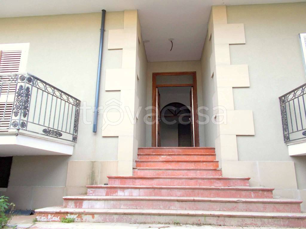 casa indipendente in vendita ad Arienzo