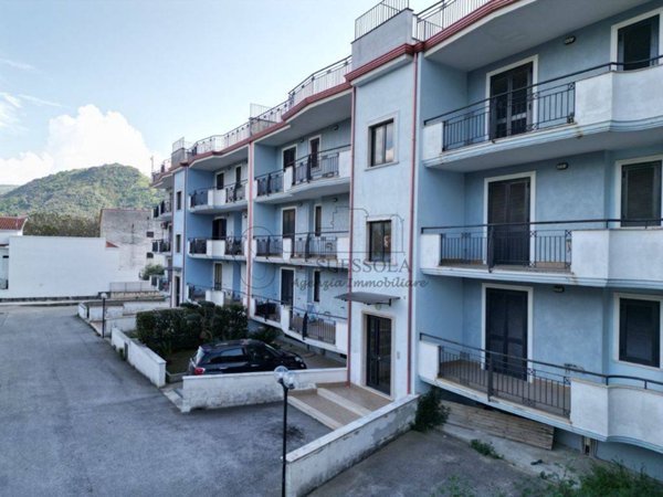 appartamento in vendita ad Arienzo in zona Crisci
