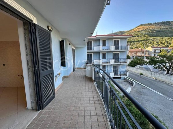 appartamento in vendita ad Arienzo in zona Crisci
