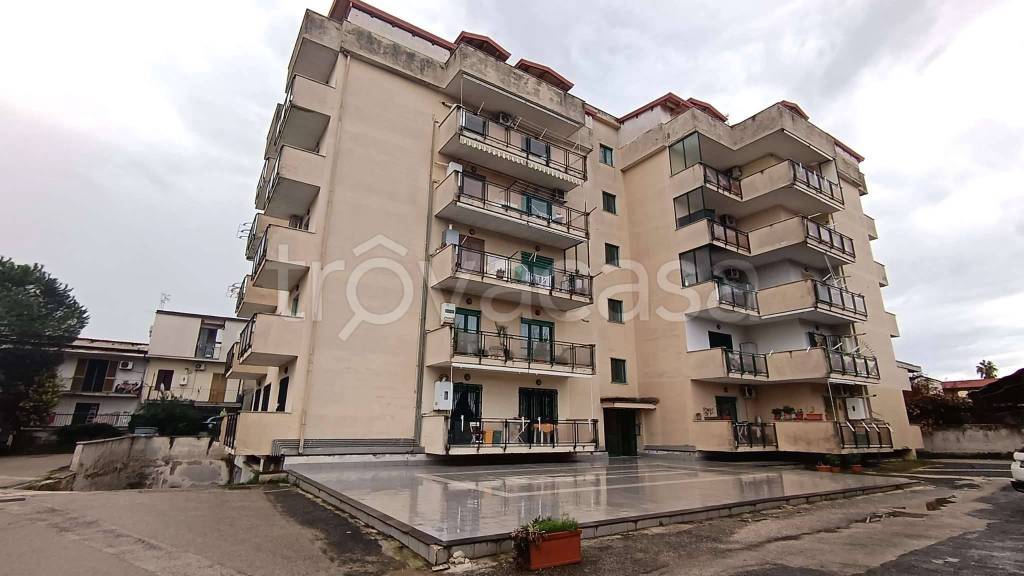 appartamento in vendita ad Aversa