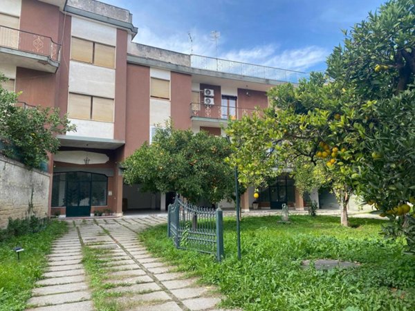 appartamento in vendita ad Aversa in zona Centro Città