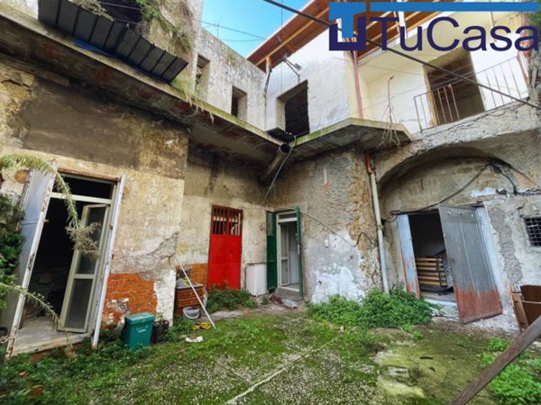 attico in vendita ad Aversa in zona Centro Città