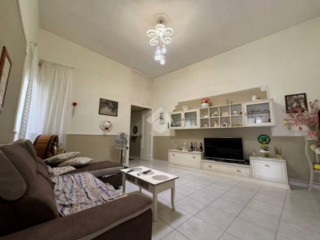appartamento in vendita ad Aversa
