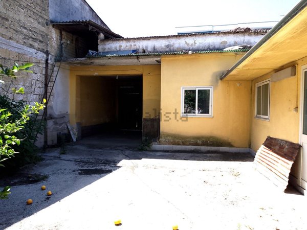 quadrivano in vendita ad Aversa in zona Centro Città