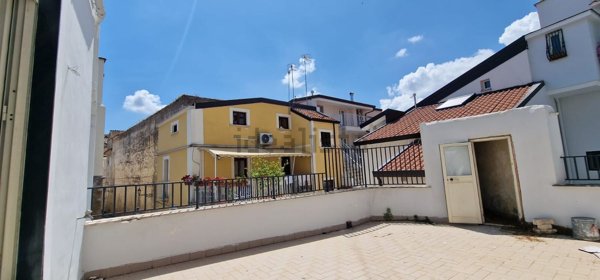 appartamento in vendita ad Aversa in zona Centro Città