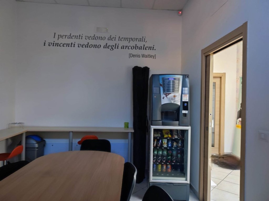 ufficio in vendita ad Aversa