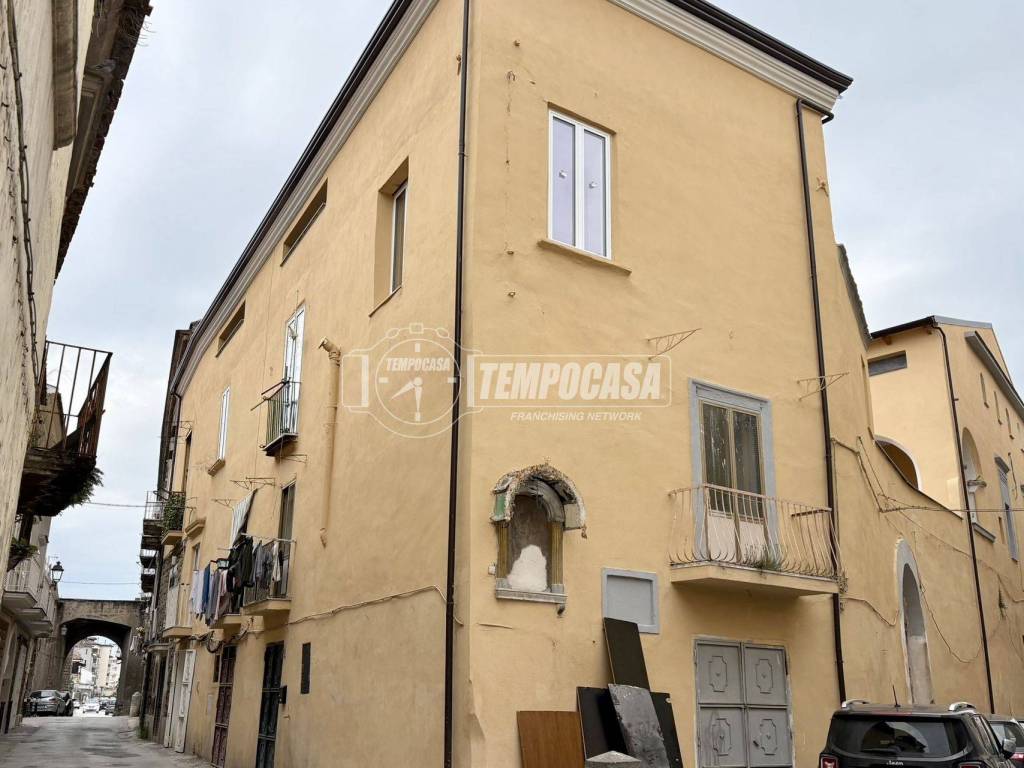 appartamento in vendita ad Aversa in zona Centro Città