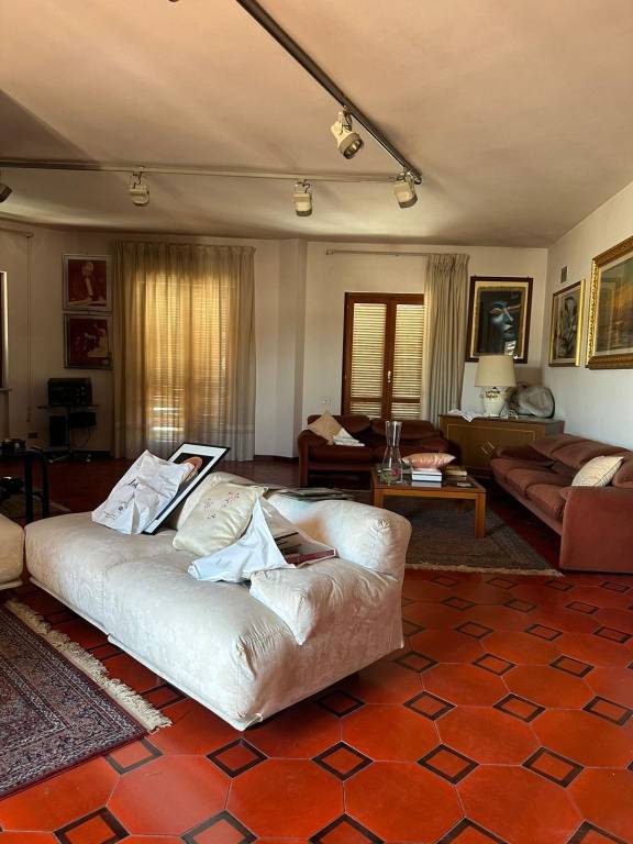 appartamento in vendita ad Aversa