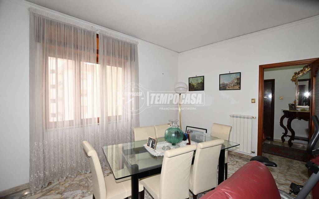 appartamento in vendita ad Aversa