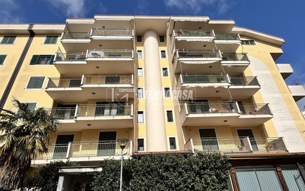 appartamento in vendita ad Aversa in zona Borgo San Lorenzo