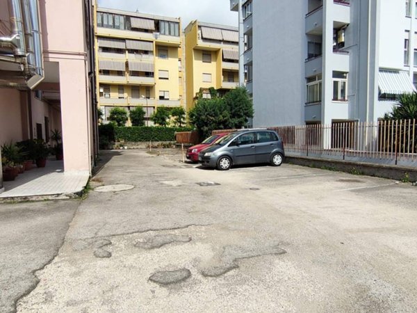casa semindipendente in vendita ad Aversa