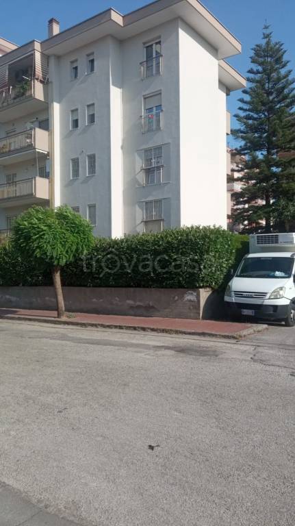 appartamento in vendita ad Aversa
