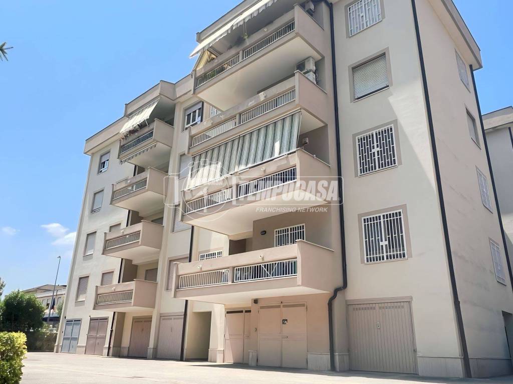 appartamento in vendita ad Aversa