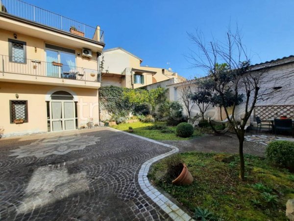 appartamento in vendita ad Aversa