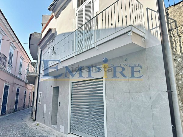 casa indipendente in vendita ad Aversa in zona San Paolo