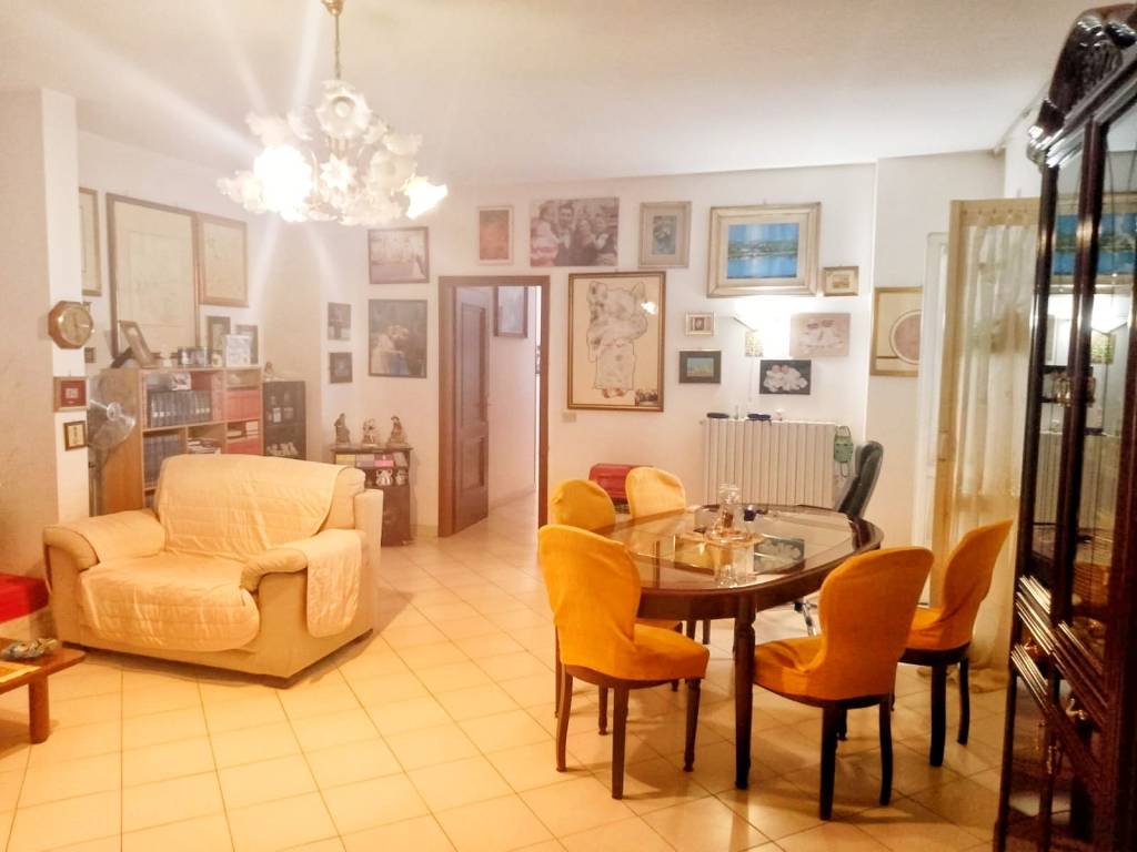 appartamento in vendita ad Aversa in zona Centro Città