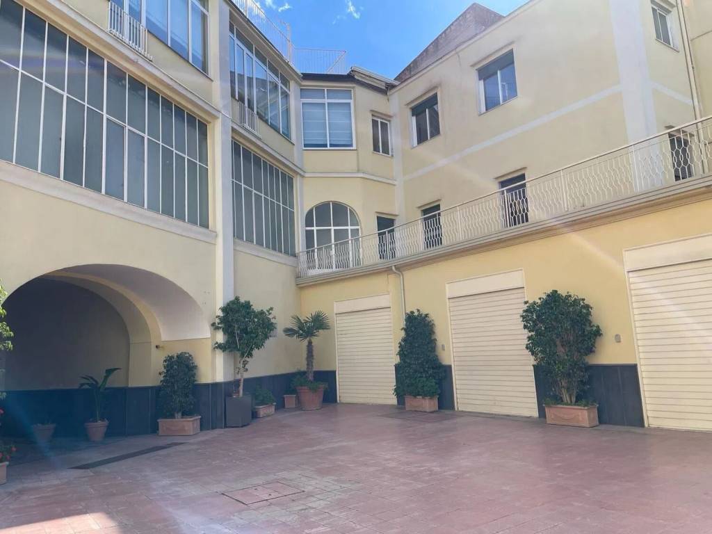 appartamento in vendita ad Aversa