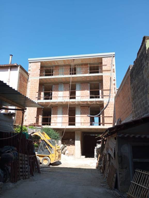 casa semindipendente in vendita ad Aversa