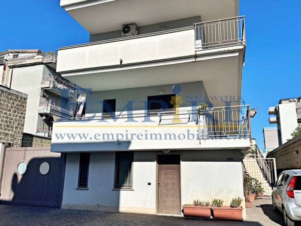 ufficio in vendita ad Aversa